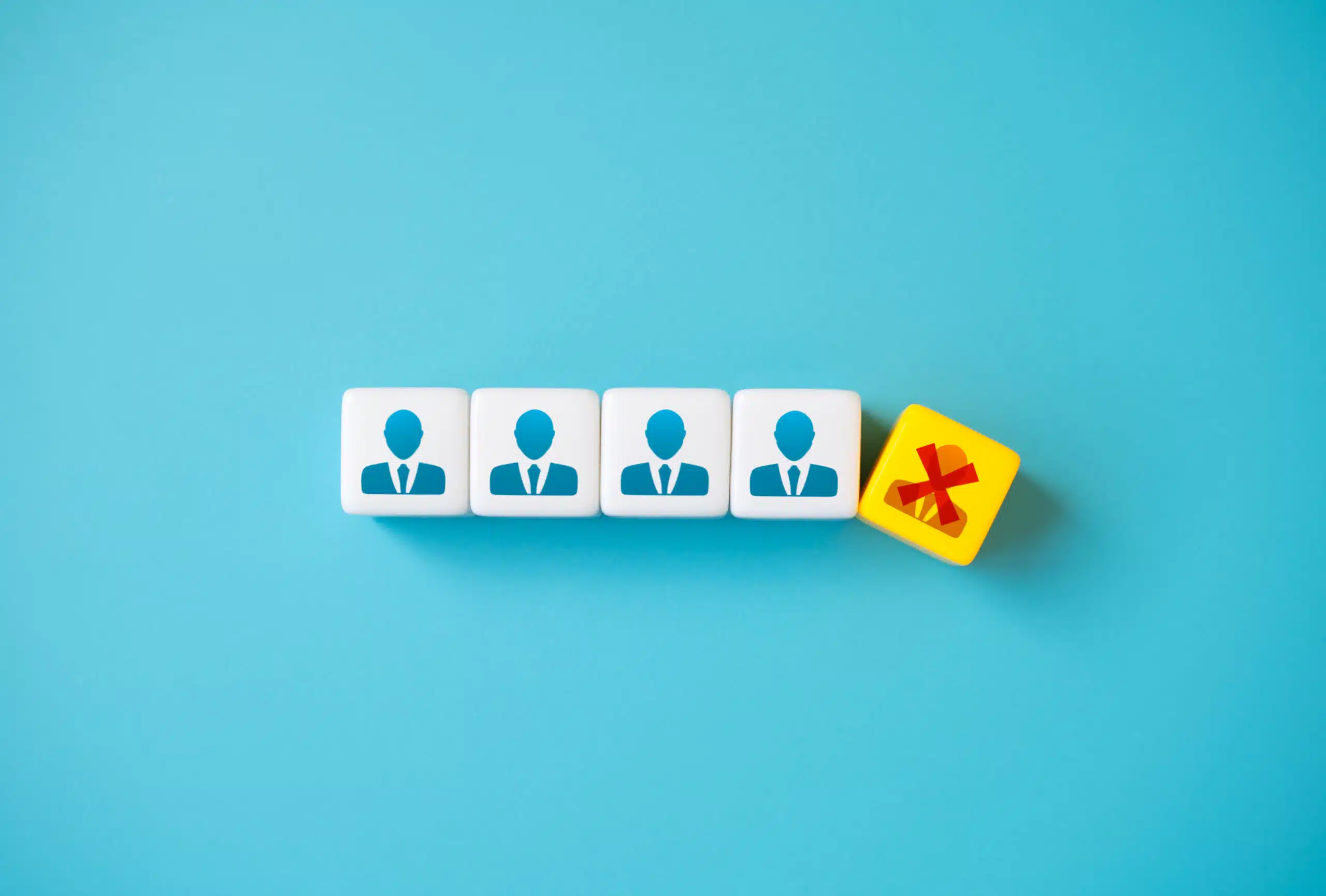 Dismissal of an employee. Expulsion from the team. Resignation from the board of directors or investors. Optimization and cost reduction. Layoffs.